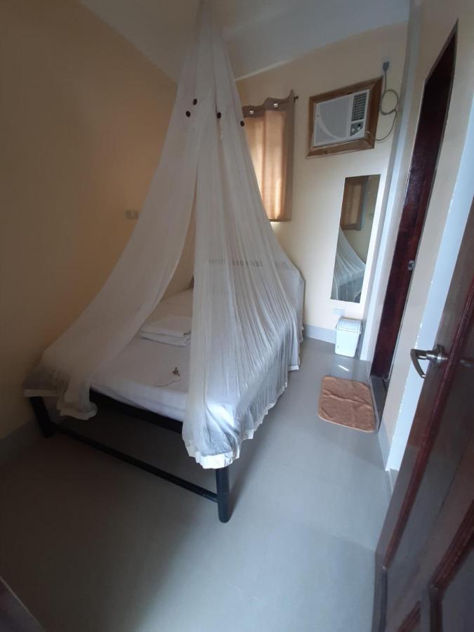 Galourique Inn El Nido Room photo